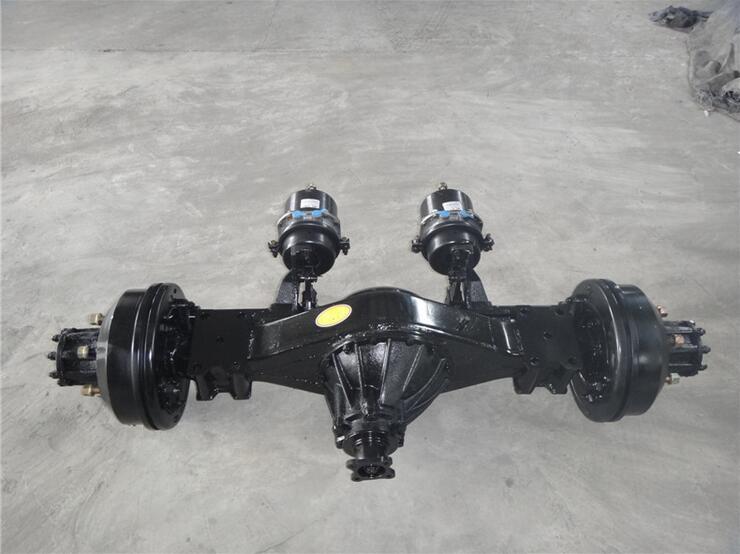 驱动后桥总成.jpg